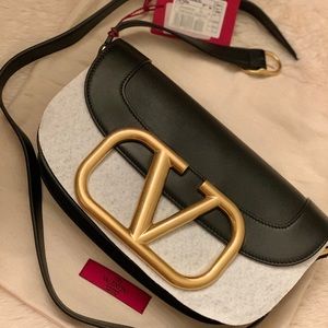 Authentic Valentino Garavani Supervee Bag